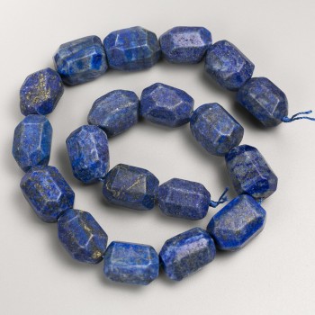Beads on a thread, faceted lapis lazuli nuggets, diameter 15x20 mm (+/-), length 39 cm (+/-)