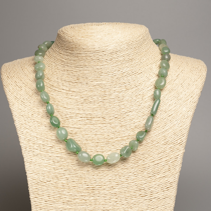 Faceted nephrite bead necklace, diameter 5x8-10 mm, length 50 cm