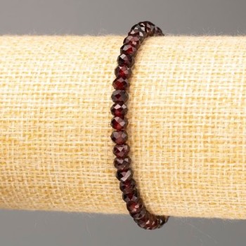 Bracelet Pomegranate natural stones faceted rondel, diameter 5x3.5mm+-, length 18cm (stretch)