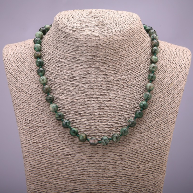Necklace of natural green lepidolite, smooth bead, diameter 8(±)mm, length 45 cm+