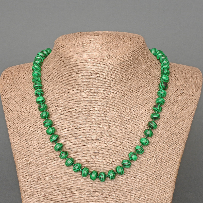 Necklace with synthetic malachite, smooth rondel, diameter 9×7 mm, length 49 cm ±