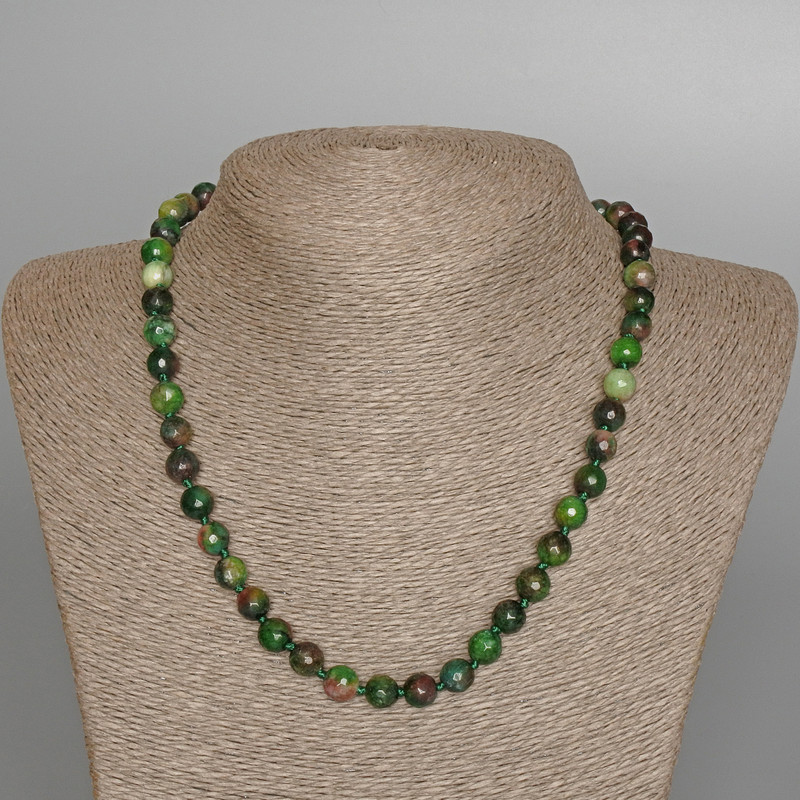 Zoisite Necklace (Synthetic) Faceted Beads, 8mm diameter, 48 cm length