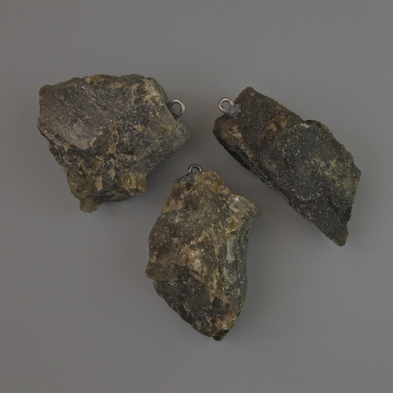 Pendant Labrador natural stone unprocessed from, diameter 31x27 to 37x29mm± assorted