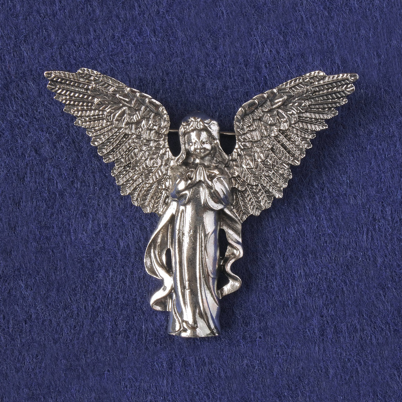 Angel pendant-brooch in silvery metal 43x50mm+