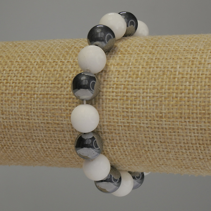 Agate and Hematite Bracelet with Smooth Beads, 10 mm Diameter, 18 cm Length, Stretch