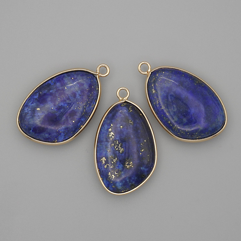 Azurite Pendant in a Gold-Tone Setting 21×35 mm+