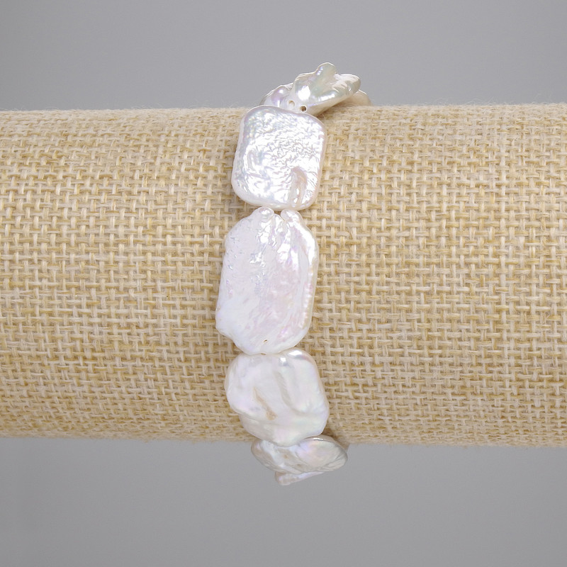Baroque Pearl Bracelet with a Gasoline Tint, diameter about 18–21 × 13–14 mm, length 18 cm ± (stretch)
