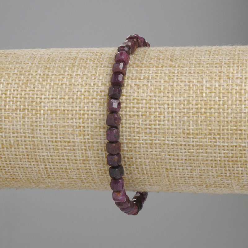 Faceted Ruby Cube Bracelet, 5x5 mm, Length 18 cm, Stretch