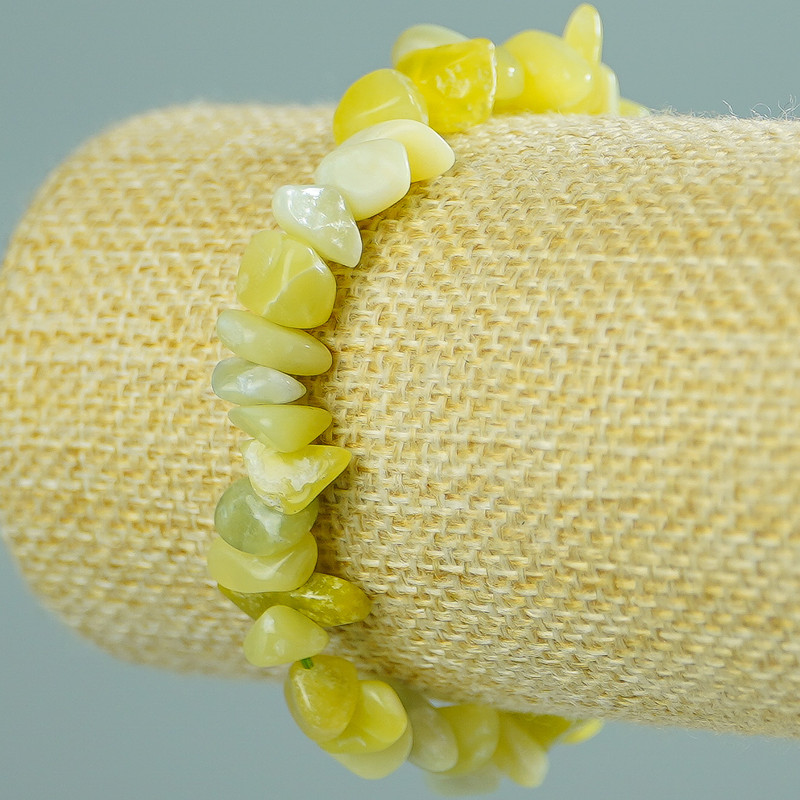 Bracelet Jadeite, natural stone, grains 7-10x3-5 mm (+-), length 18 cm (stretch)