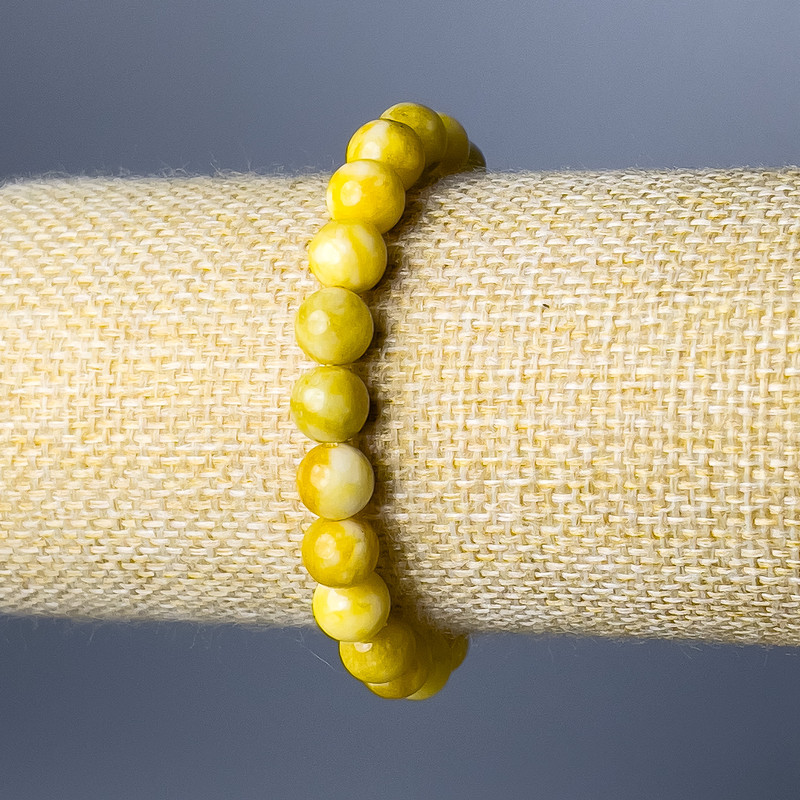Yellow Jadeite Bracelet — smooth beads, 8.5 mm diameter, 18 cm length (stretch)