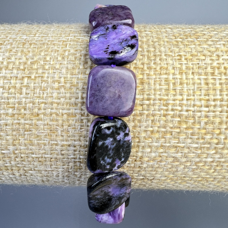 Charoite bracelet with natural stone, large faceted bead, diameter 11×13 mm ±, length 18 cm ± (stretch)