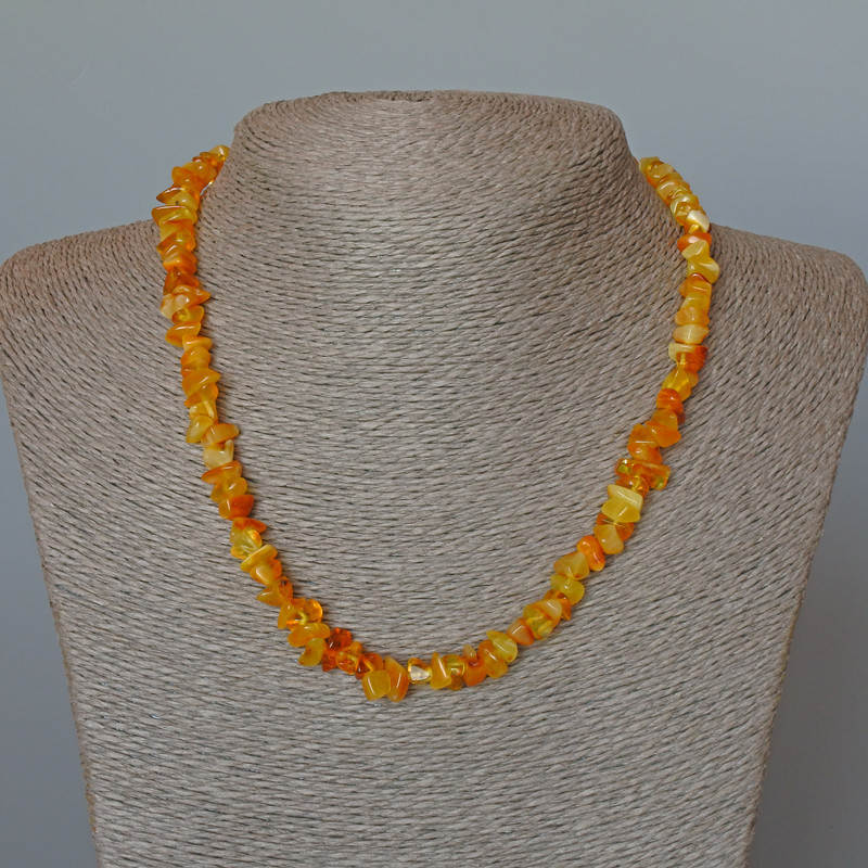 Amber Chip Necklace, diameter 7×4 mm, length 45 cm