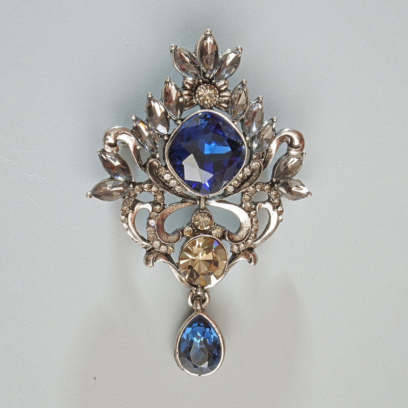 Accent blue and gray crystals brooch-pendant, gray rhinestones, silver-tone metal 40×58 mm